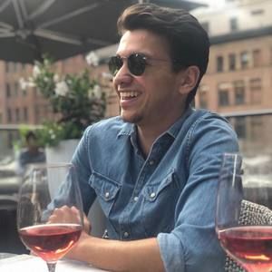 Meet your Posher, Emre